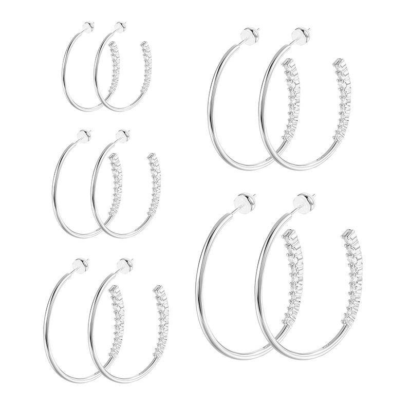 Rhinestone Gold & Silver Earrings - Fashionable, Light Luxury Hoops for Women, European & American Commuting Style.