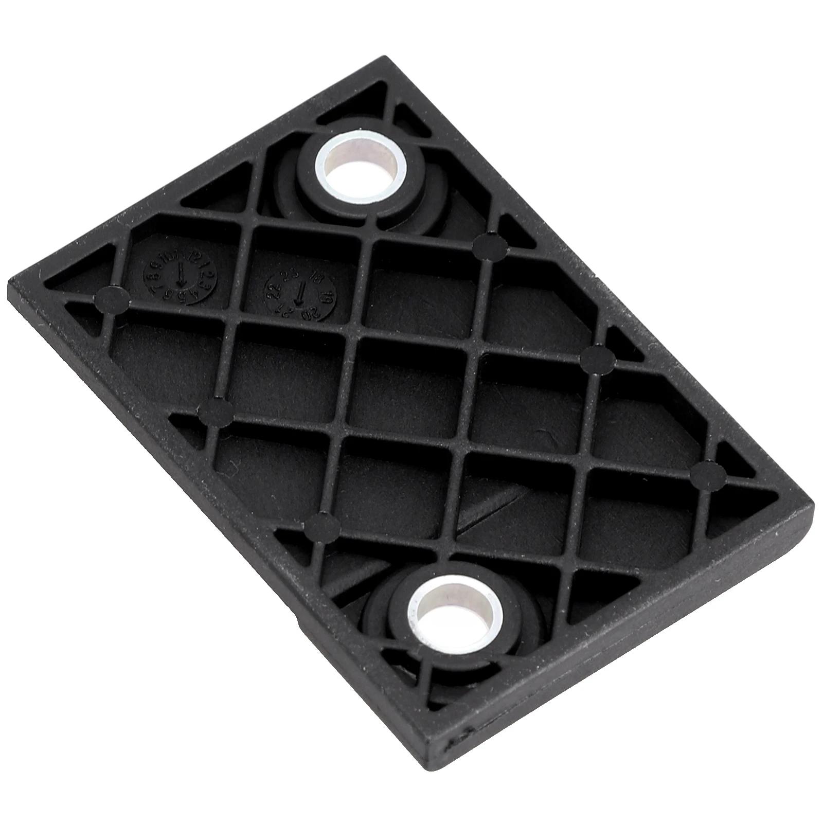 Left/Right Rear Door Lower Striker Plate For Fiat For Ducato For Boxer For Relay Plastic Rear Door Lower Plate China Mainland