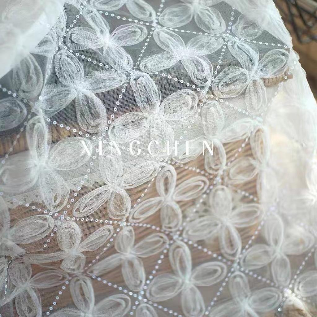Three-Dimensional Petals White Lace Embroidery Cloth Diy Clothing Wedding Fabric Women'S Bag Tablecloth Decorative Sewing Embroidery Cloth