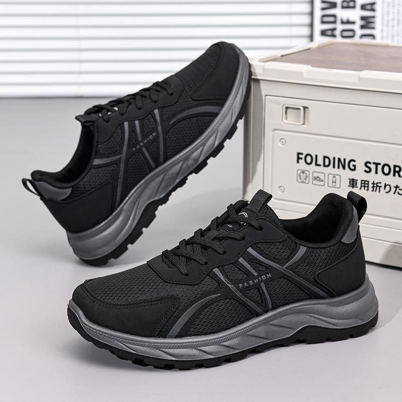 Spring new soft-soled sports and leisure cloth shoes men's outdoor travel shoes net cloth surface breathable running shoes lightweight men's shoes