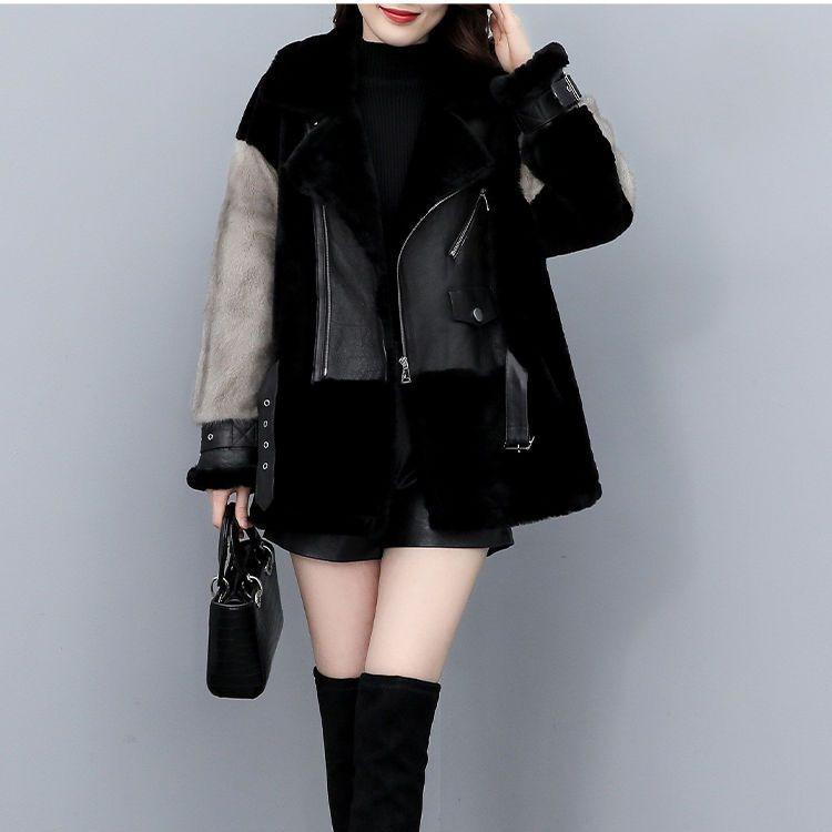 

Женское стильное свободное пальто из искусственного меха с вставками, короткая кожаная куртка, теплая зимняя верхняя одежда M чёрный