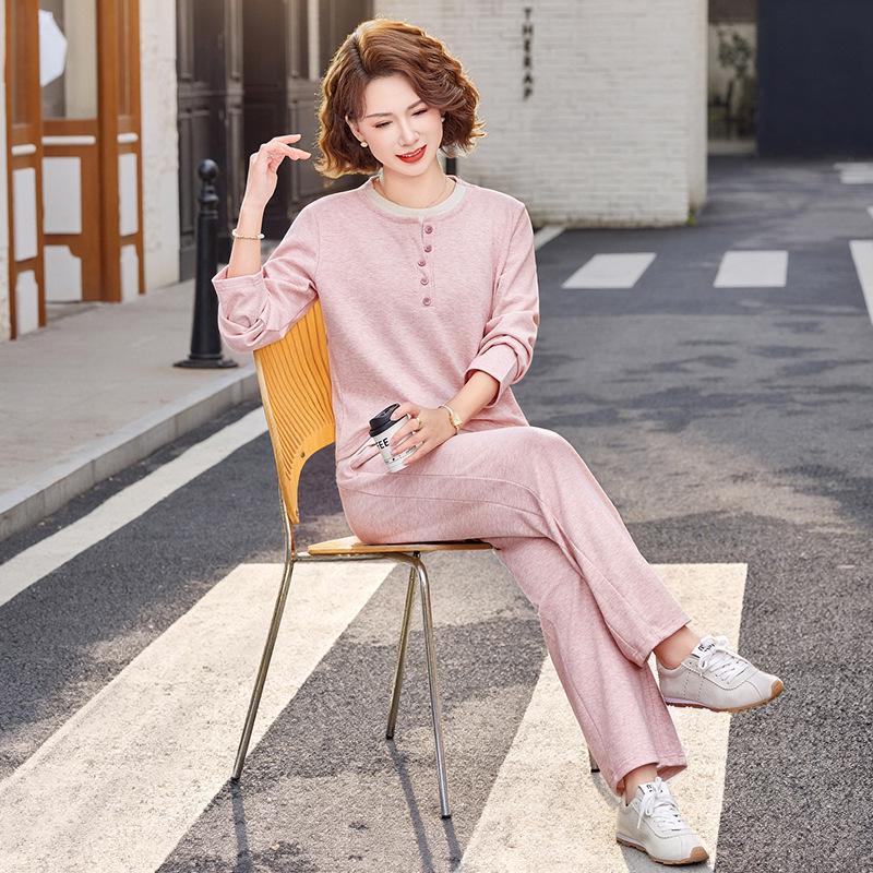 

Women s Spring & Autumn Long-Sleeve T-Shirt and Hoodie Two-Piece Set - Plus Size, Young to Elderly 4XL [135-150 lbs]