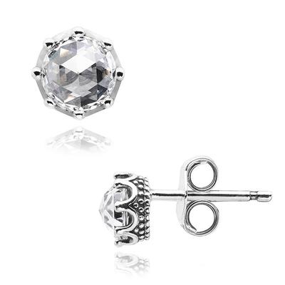 298311Cz Moment Clear Sparkling Crown Silver Earrings