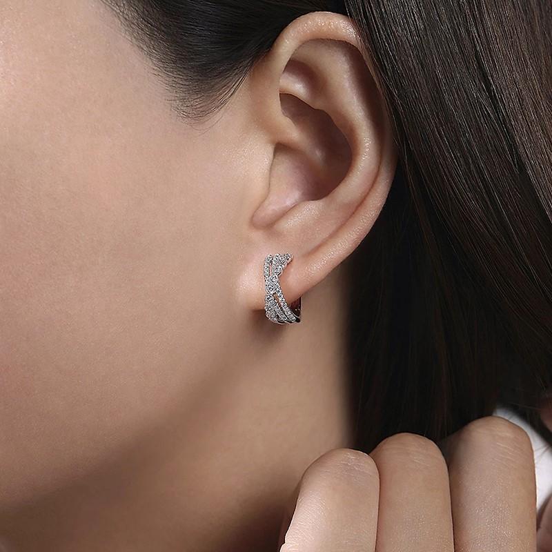 Huitan Fashion Cross Hoop Earrings for Women Luxury Paved Dazzling Cubic Zirconia Temperament Crystal Earrings Statement Zircon