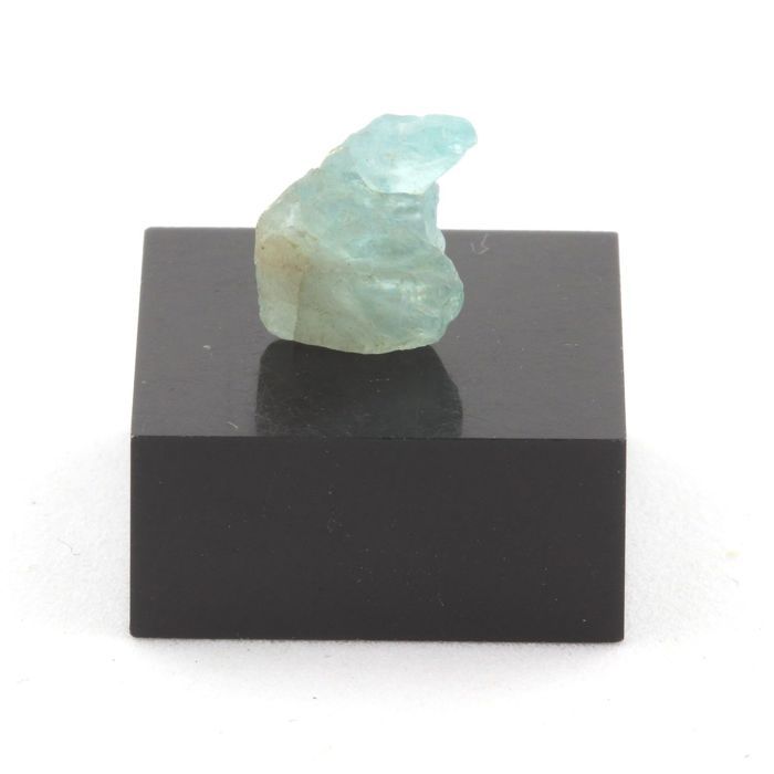 Pierres et Minéraux. Apatite Paraiba. 3.49 ct. Pakistan.