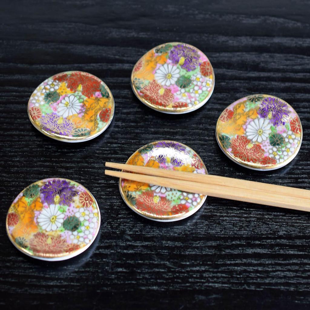 Waza No Kura: Stylish Kutani Ware Chopstick Rests, Set of 5, Flower Design, Ceramic, Premium Brand, Japanese Tableware, Cutlery Rest, Made In Japan
