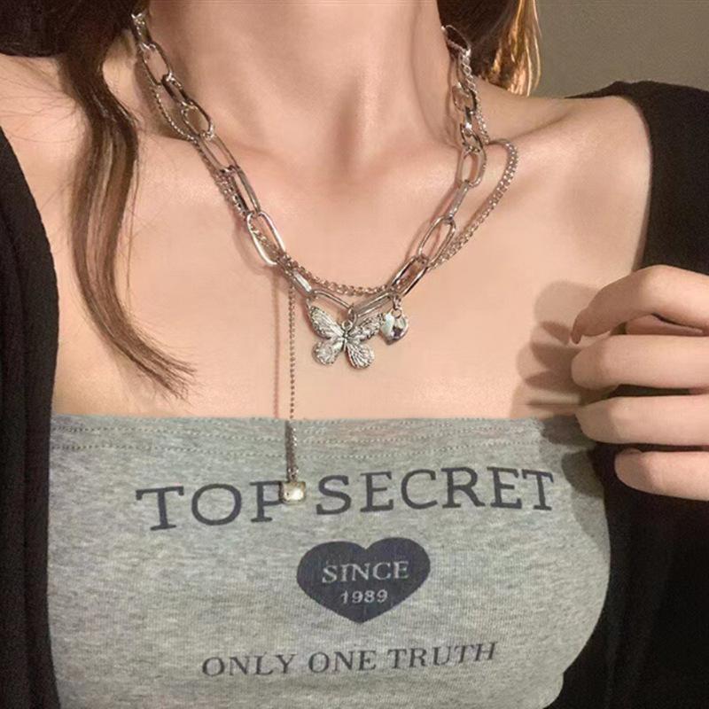 "European & American Double-Layer Love Necklace: Hip-Hop Inspired Long Sweater Chain for Women"