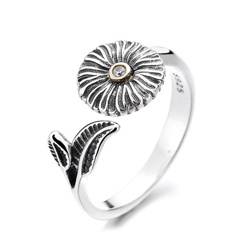 Adjustable Open Ring With Vintage Daisy Motif Copper Plated Unisex Boho Chic Statement Jewelry Adjustable Open Band