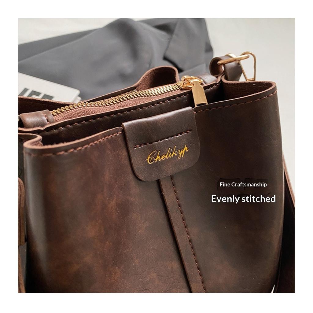 2026 Nuova Borsa a Secchiello Donna Coreana Retrò, Tracolla Larga Grande Capacità alla Moda Borsa a Spalla Crossbody per Uso Quotidiano Casual Primavera Estate