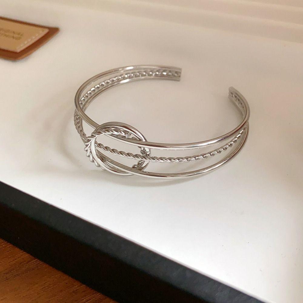 Metallic Feeling Opening Bracelet Personality Twist Knot Bangles Delicate Geometric Bracelet  Daily