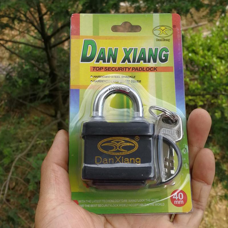 60mm Waterproof Padlock Outdoor Black Rubber-coated Safety Locks Warehouse Door Padlock Rainproof Lock with 3 Keys