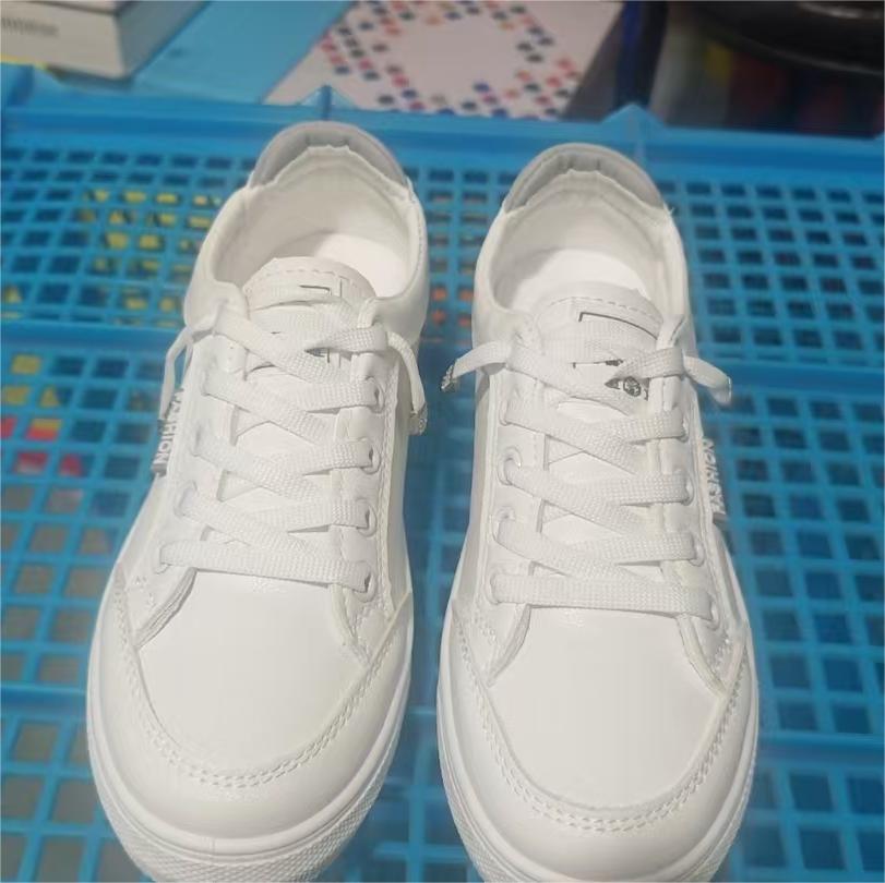 Fashion Women's Vulcanize Shoes Casual Breathable Sneakers Spring Summer Solid Color Mesh Sports Footwear Fashion Women White Trainers