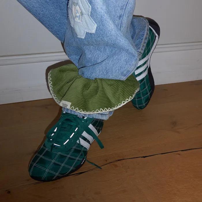 Stitch Scrunch _ Corduroy Matcha