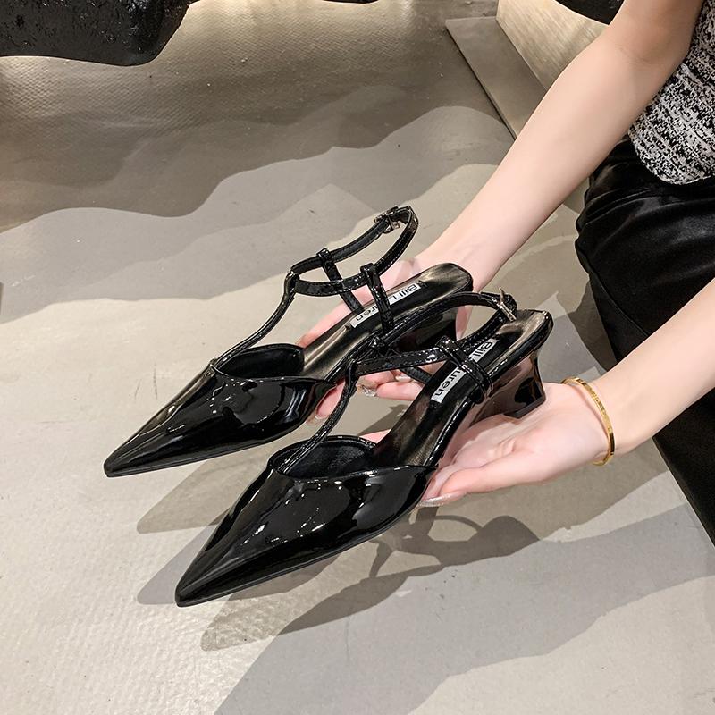 Spring 2025 Fashion Pointed Toe T-Strap Wedge Sandals Women's Shoes Slip-On Regenerated Leather Upper Comfortable Heel Design
