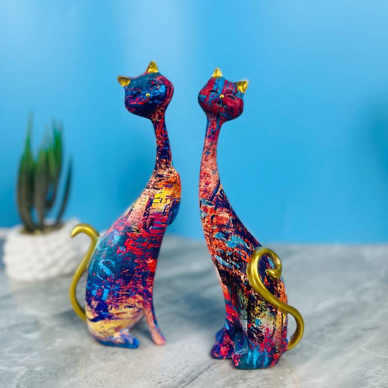 Home Decor Nordic Graffiti Art Oil Painting Cat Decoration Resin Abstract Ornament Figurines Bedroom Desktop Porch Cat Sculpture