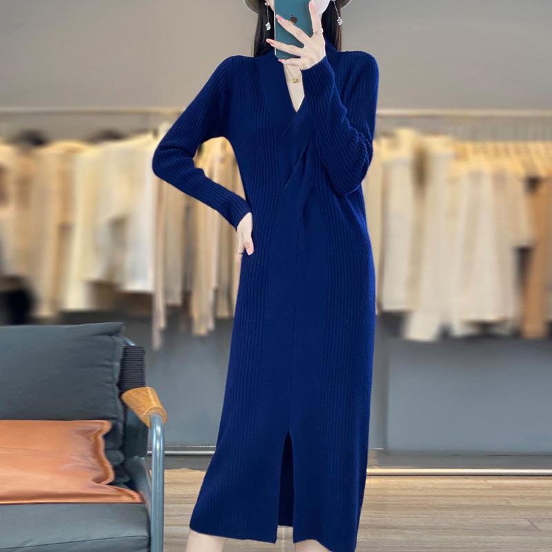 Women's V-Neck Cable Knit Wool Dress - Slimming Over-the-Knee Style with Long Sleeves and Slit for Autumn/Winter