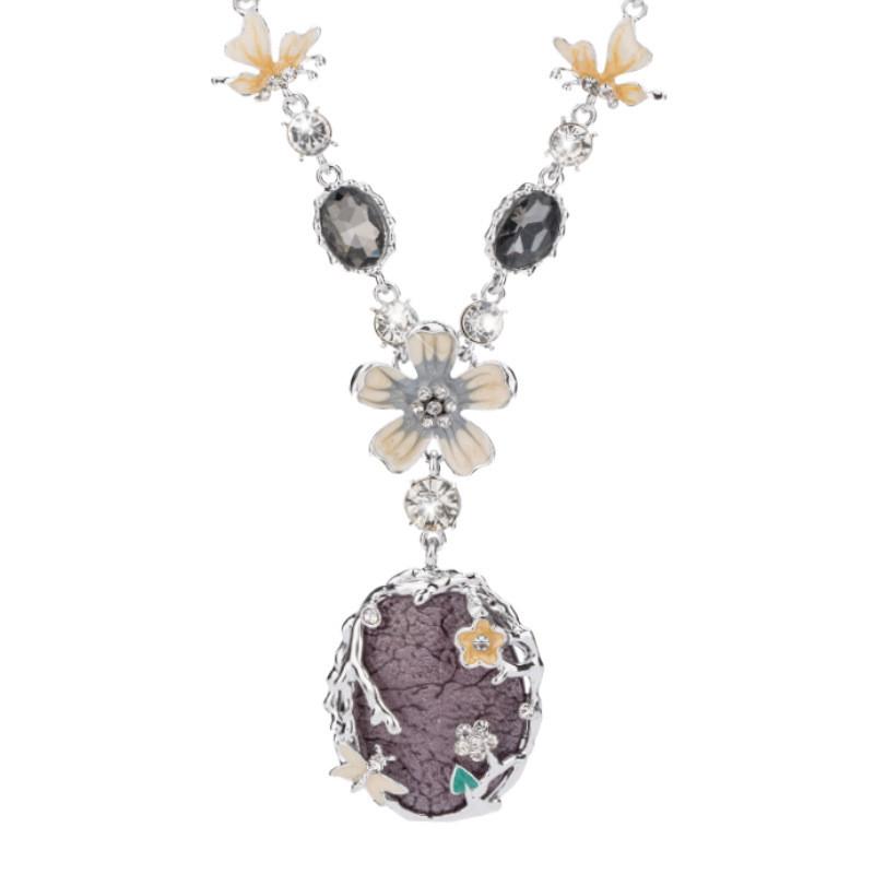 Elegant Vintage Floral Long Necklace For Women Featuring Stunning Crystal Accents