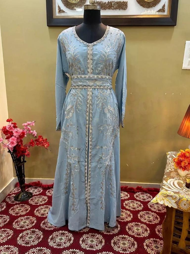 Stilvolles langes marokkanisches handgefertigtes Farasha-Kleid, islamisches Dubai-Kaftan-Kleid Abaya