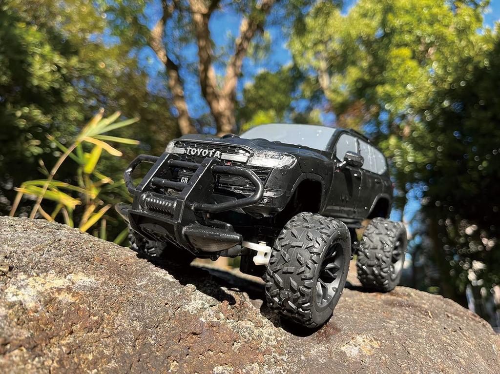 Happinet 120 Scale RC Toyota Land Cruiser GR SPORT (Ages 6 and Up)