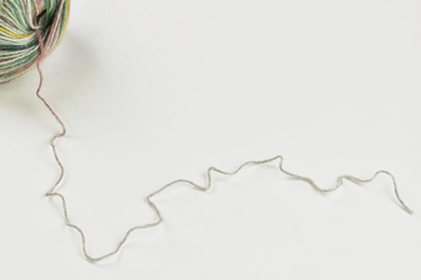 Opal Relief Viereck 9490 (Gray Multicolor)