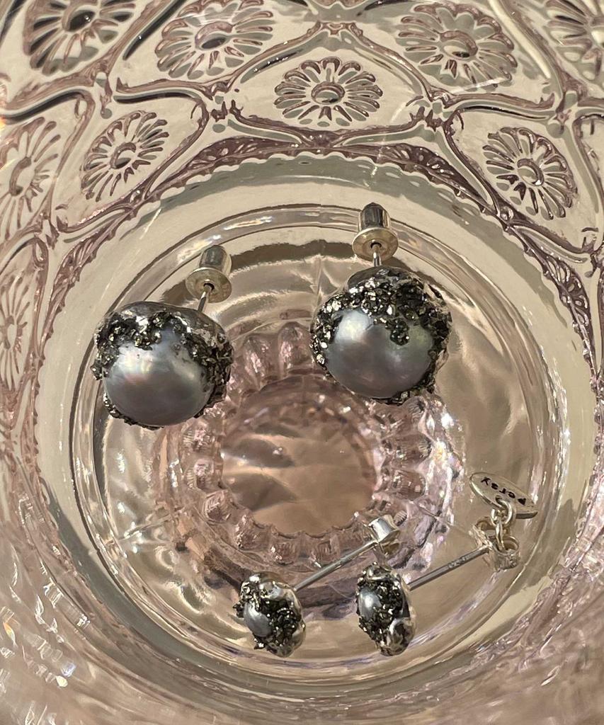 Persy Stardust Pearl Earring
