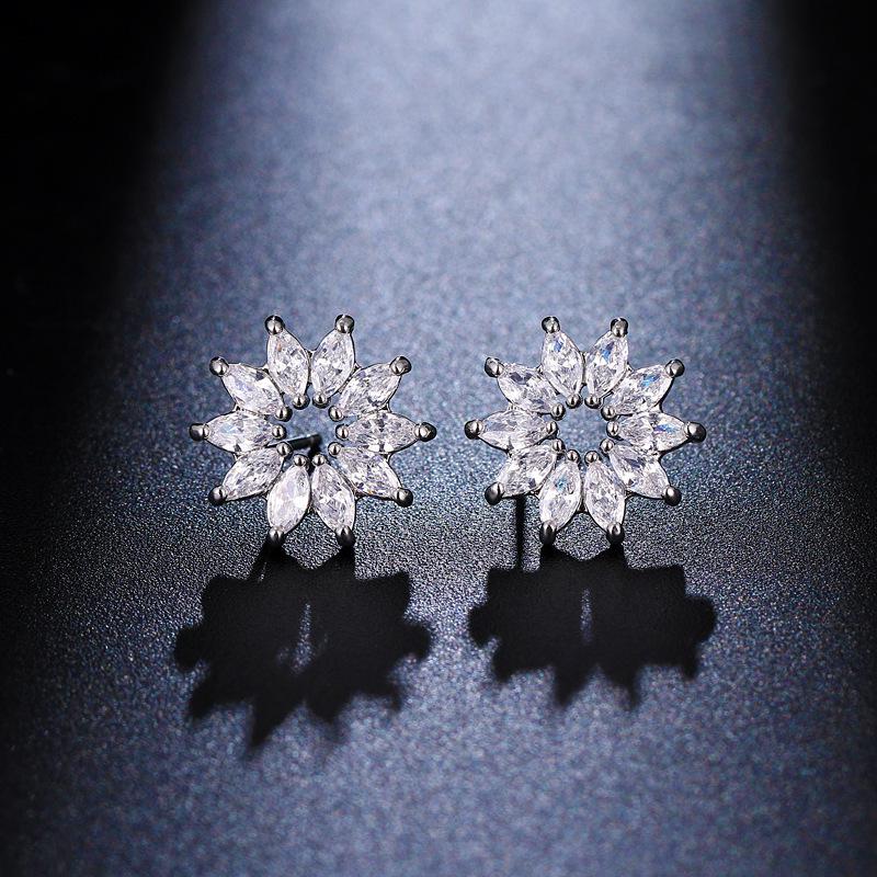 

Европейские и американские ретро серьги-пусеты и серьги-подвески с цирконом ААА: Модные, Креативные Женские Аксессуары для Свадеб и Банкетов