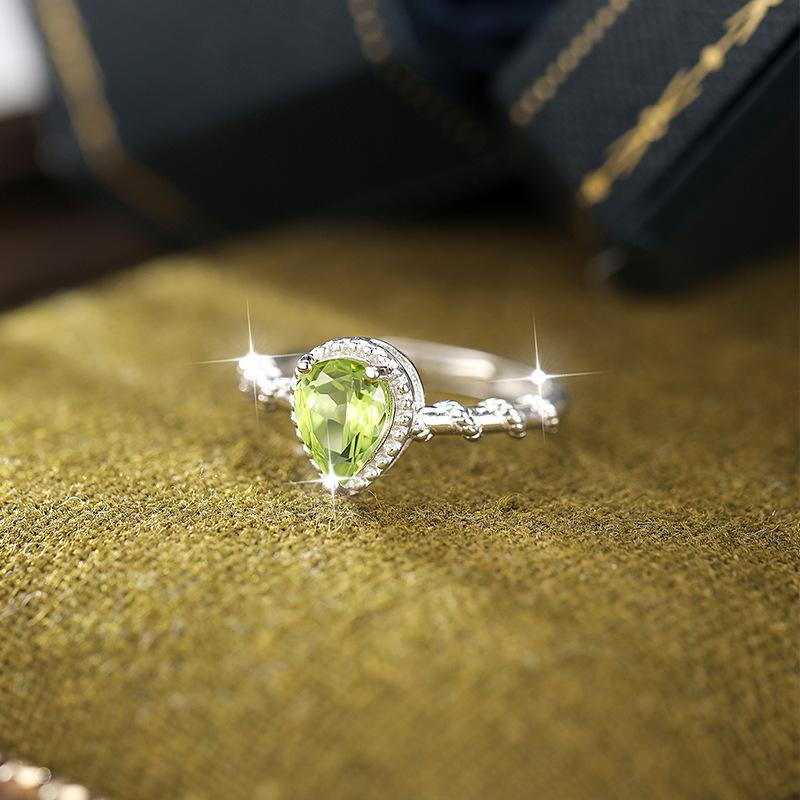 New Product Water Drop Natural Crystal Stone Olivine Colored Treasure Ring S925 Sterling Silver Niche Finger Ring Fashion Retro Jewelry Gift