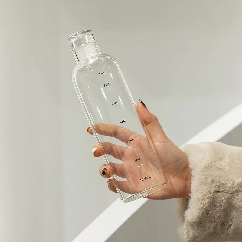 Neueste Wasser Tasse Sport Wasser Flasche Mit Zeit Skala Paar Kunststoff Tragbare Wasser Behälter Anti-drop Outdoor Wasser Flasche