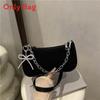 Minimalist Pu Small Square Bag With Chain Strap For Daily Casual Use