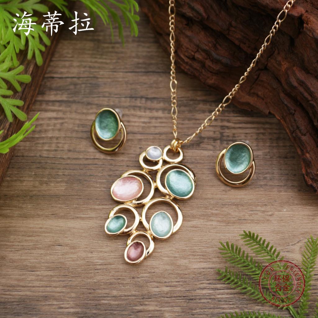 New Enamel Geometric Petal Stud Earrings Pendant Set, Women's Fashion High-end Flower Necklace