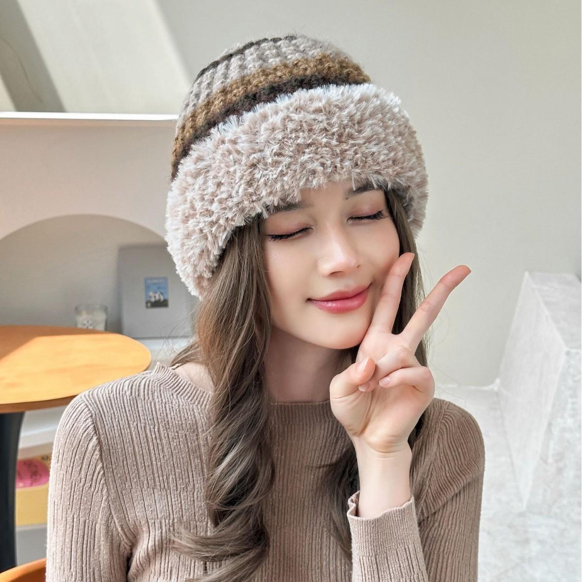 

Вязаная шапка для женщин, шапка из толстой плюшевой пряжи, шапка с большим отворотом, плюшевый край, теплая шапка One Size