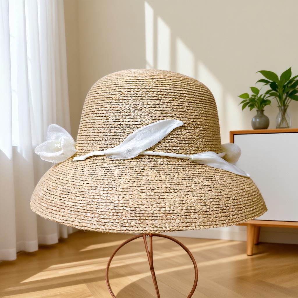 Japanese Hepburn-Style Tulip Raffia Sun Hat for Women - Hand-Woven Summer Straw Hat with Sun Protection