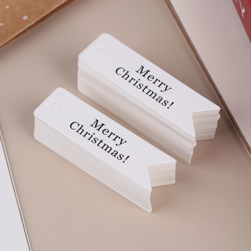 100 Etichette Regalo di Natale Etichette per Regali Festivi con Design Scritta Merry Christmas Etichette Decorative da Appendere