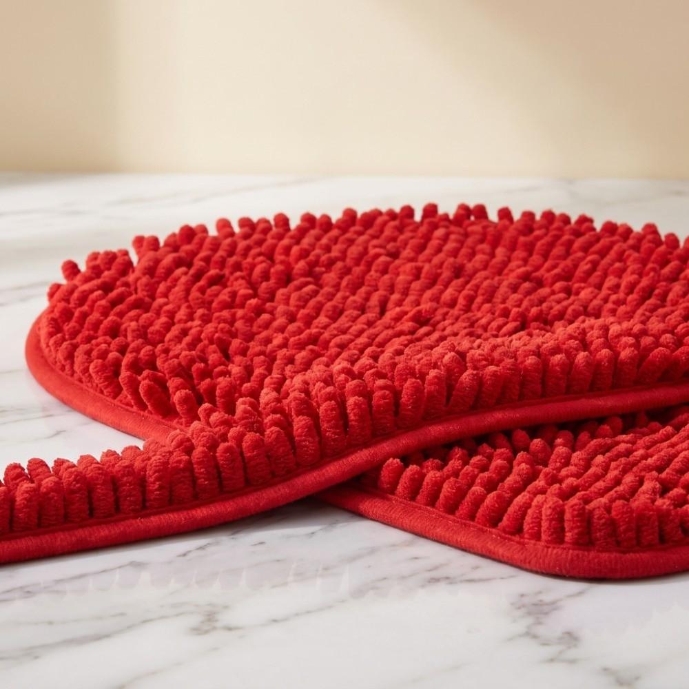 Chenille Red Heart Shaped Chenille Floor Mat  Balcony Indoor Decorative Heart-shaped Carpet