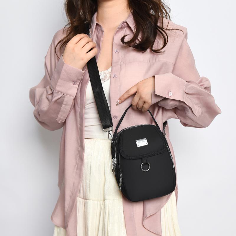 Water-Resistant Women's Crossbody Bag - Adjustable Strap  Zip Closure Minimalist Design Durable Polyester Lining