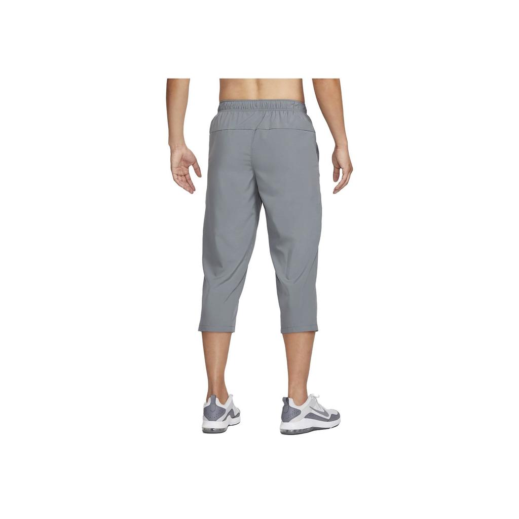 grey nike capris