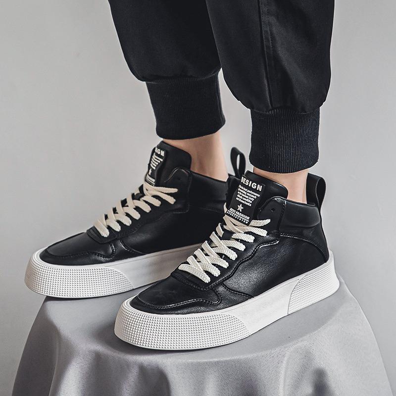 2968 High-Top-Board-Schuhe für Herren Herbst und Winter neue trendige Mode vielseitige lässige weiße Schuhe trendige Schuhe für Herren