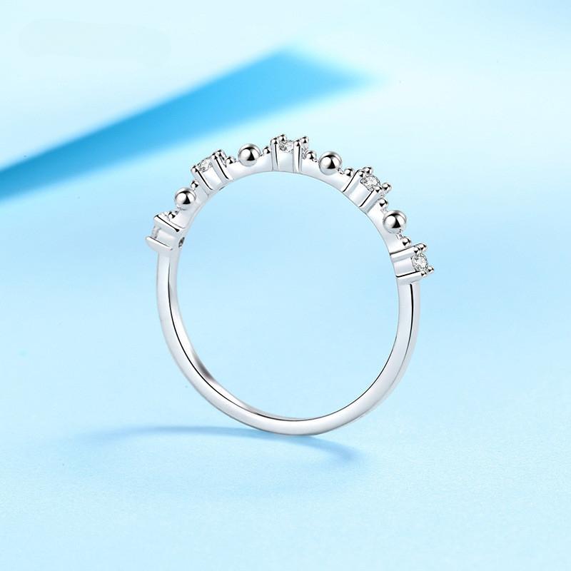 Ring Moissanite platinabelagt PT950 Sterling sølv smykker Utsøkt liten jente bursdagsring høykvalitets gave med eske