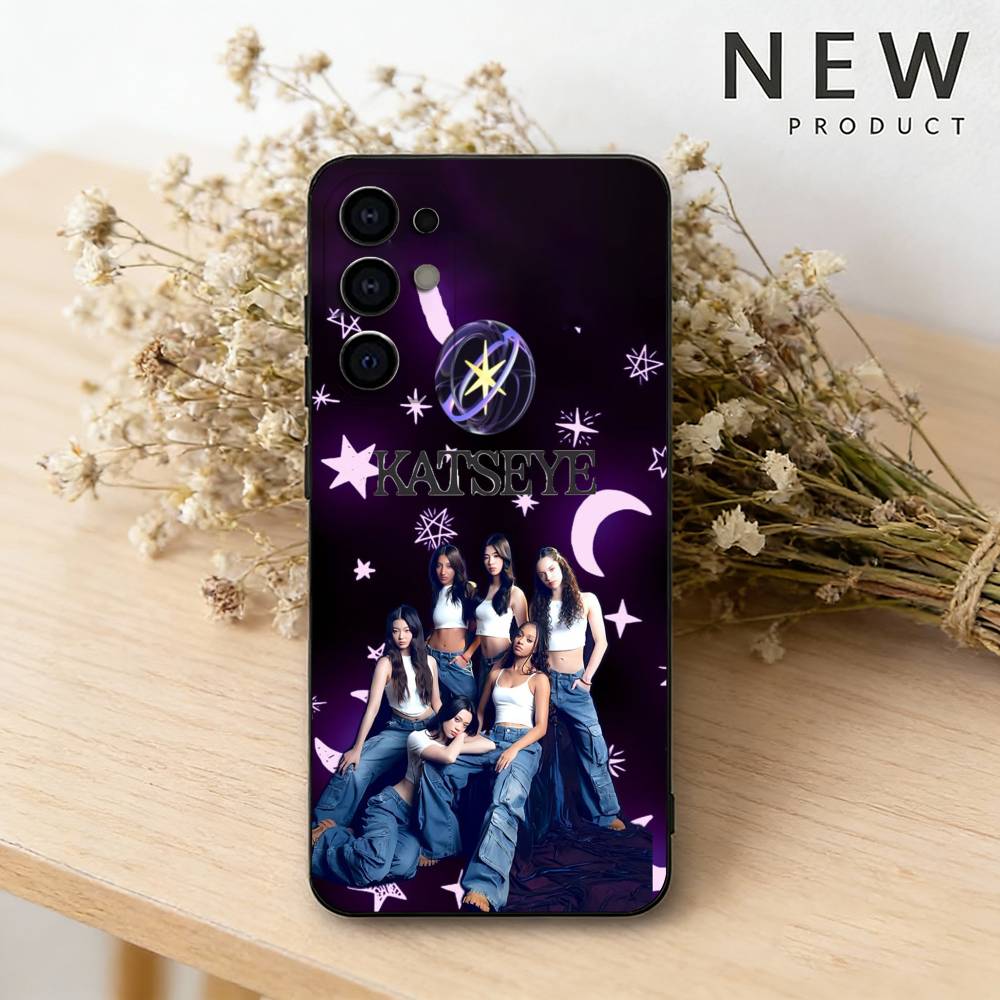 K-KATSEYE wallpaper Phone Case For Samsung S26,25,24,23,22,21,20,30,Ultra,Plus,Fe,Lite Black Shell