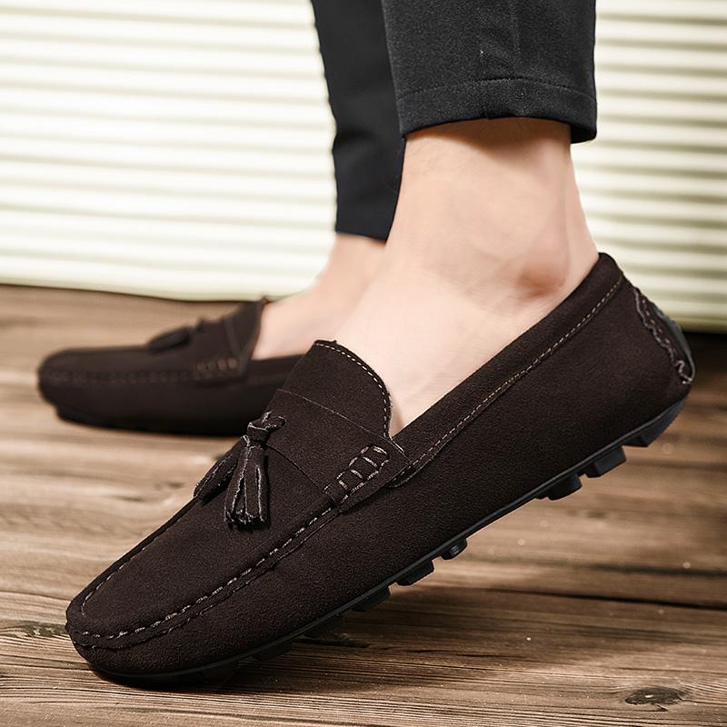 Fashion Suede Leather Mens Loafers Clasicc Comfy Man Dress Flats Fashion Moccasin Slip-on Male Boat Shoes Tassel Casual Shoes Peas Shoes