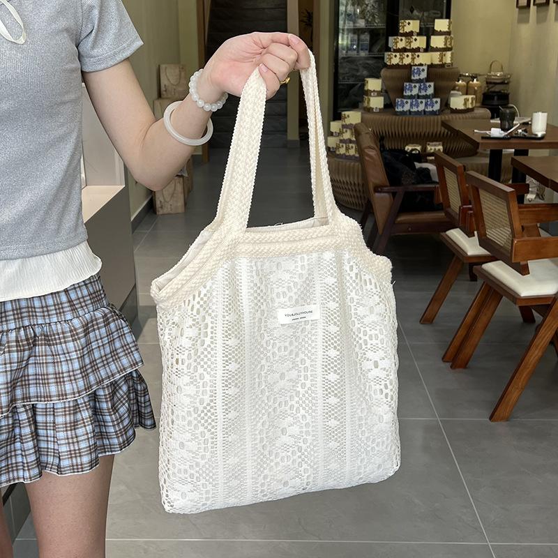 

Casual Hollow Design Women s Knit Shoulder Bags Vacati Style Woven Ladies Beach Bucket Tote Simple Female Underarm Handbags бежевый