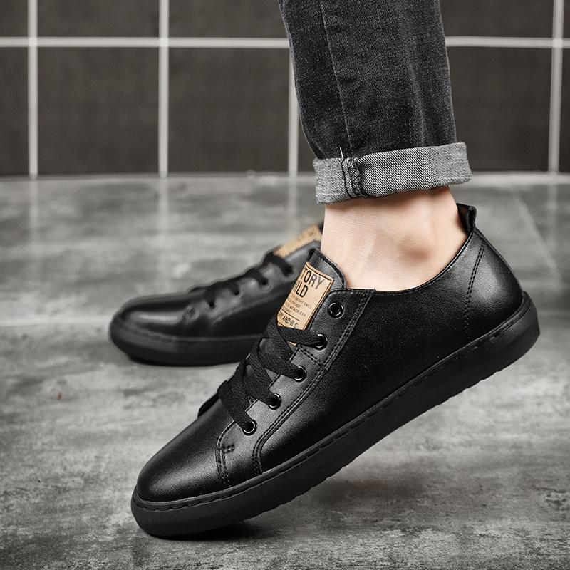 Nieuwe Heren Sneakers met Zachte Zool Casual Leren Buitenschoenen Antislip Heren Gevulkaniseerde Schoenen Handgemaakte Vrije Tijd Wandelschoenen Sneakers