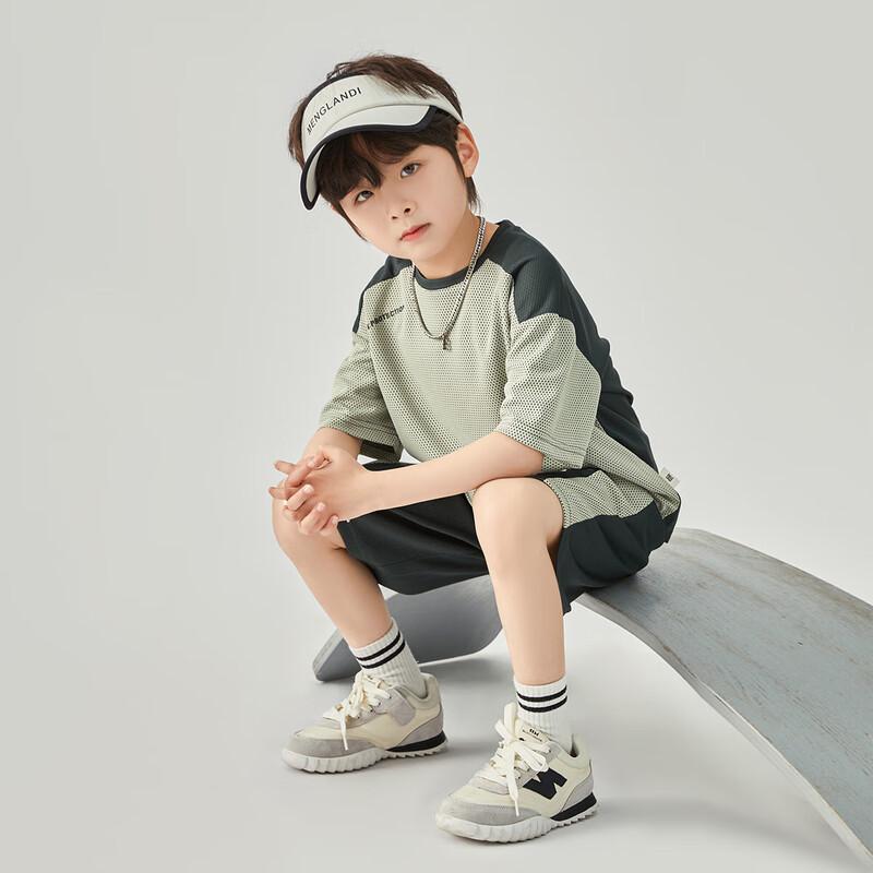 

Duoduojia Boys Summer Quick-Dry Mesh Basketball Set 110