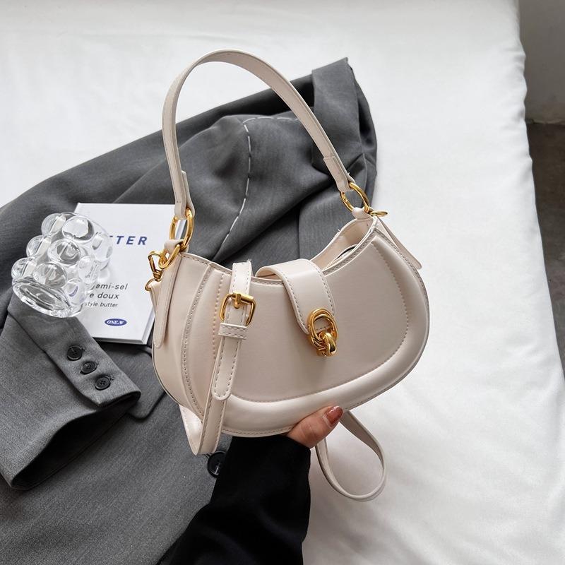 New Bag Women's Simple Messenger Bag Women's Bag Texture Fashionable Saddle Bag Women Are Popular Today