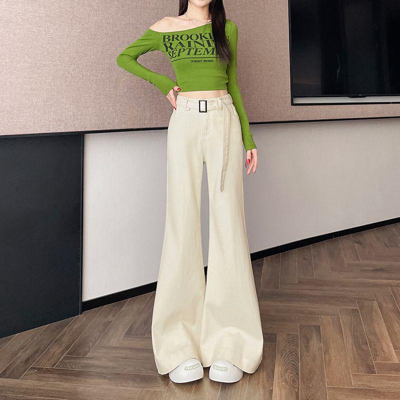 Women's High Waist Bell Bottom Jeans – Wide Leg, Versatile, Loose Fit, Floor-Length.