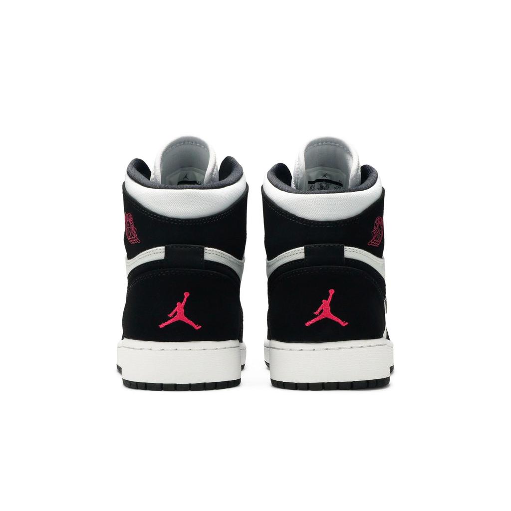 Air Jordan 1 Retro High Grade School 'Pure Platinum Black Pink' (Unisex) Pure Platinum / Vivid Pink-Black Kids' Basketball Shoes 332148 015