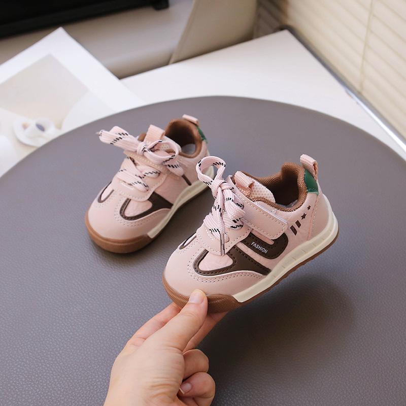 Baby toddler shoes 1-3 years old half soft sole baby shoes spring and autumn new non-slip boys sports shoes children board shoes women 2