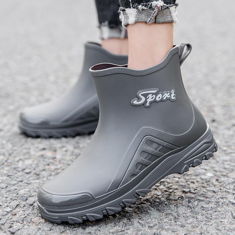 Fashion Short Rain Shoes Men's Adult New Rain Boots, Light and Wear-resistant Rubber Shoes, Kitchen Non-slip Low-top Waterproof Shoes