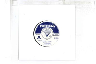 7inch Record HONEYBUS - I Can't Let Maggie Go / Julie In My F13631PROMO Decca 1976 UK Rock Used