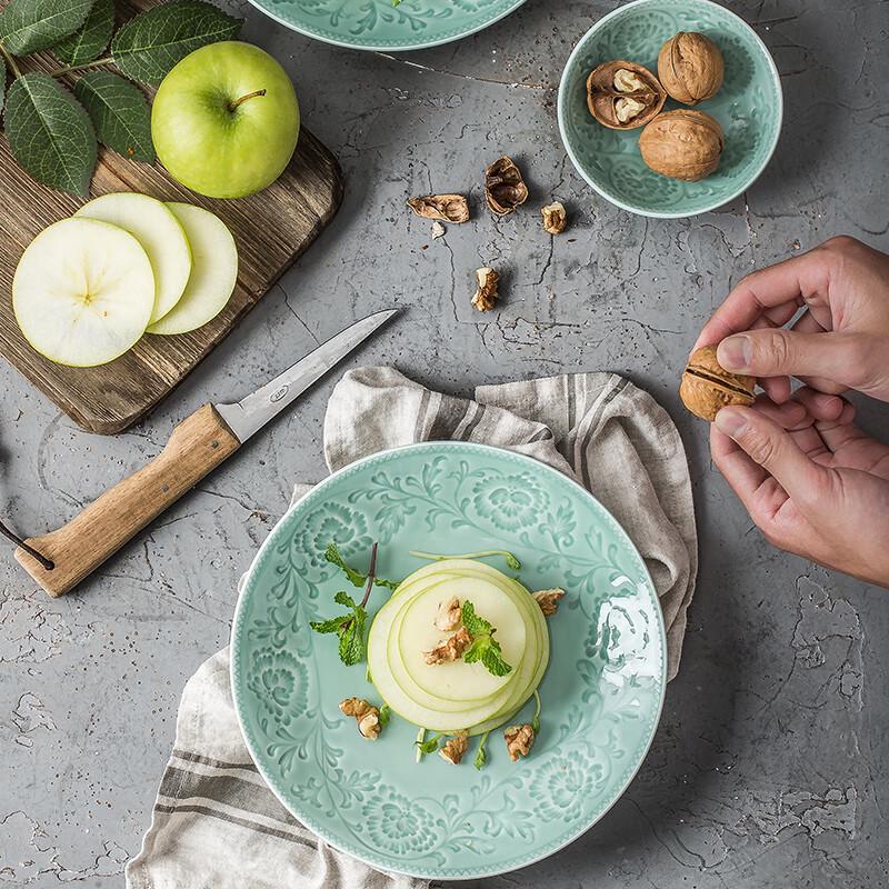 Su's Celadon Ceramic Dinnerware Set